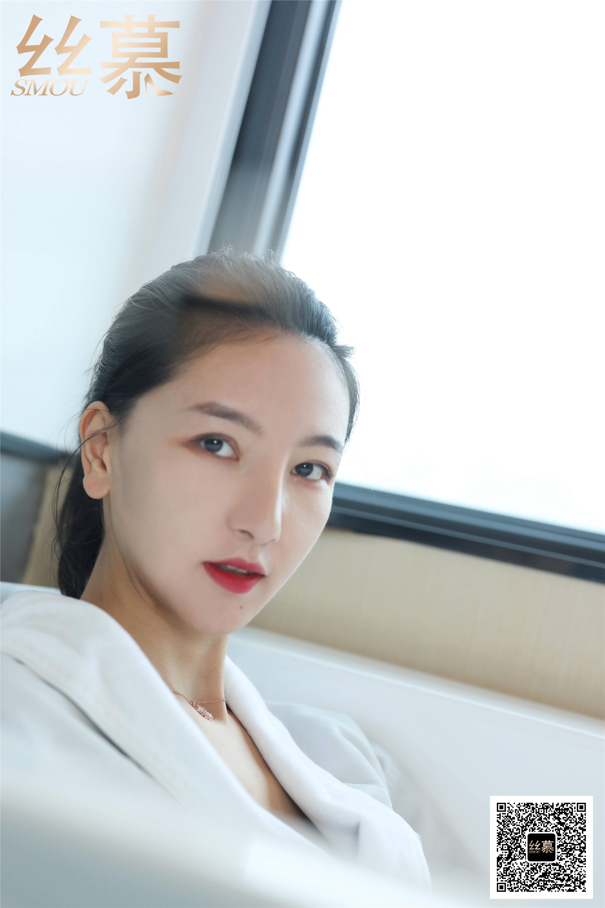 丝慕写真 SM410 天天一元 模特：茗茗《法兰绒浴袍》